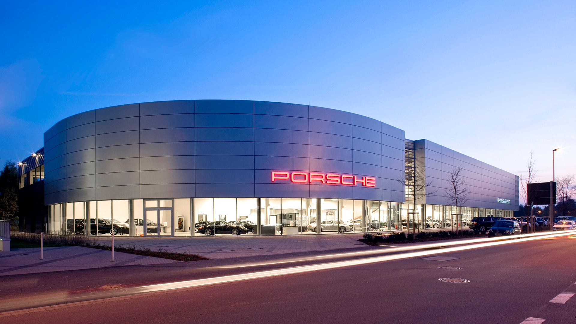 Porsche Zentrum Mannheim 1 Porsche Duesseldorf 1